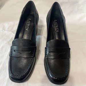 LAUREN RALPH LAUREN Shoes all leather and perfect condition Size 8B